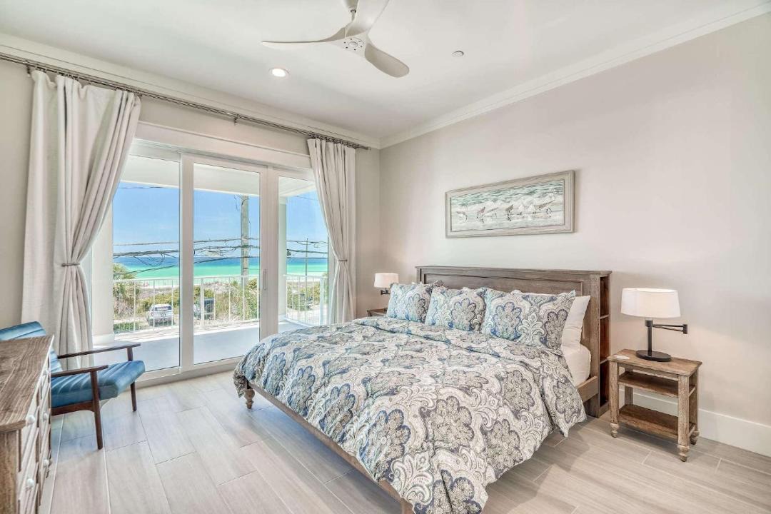 Photo of Bedroom in Laguna Beach