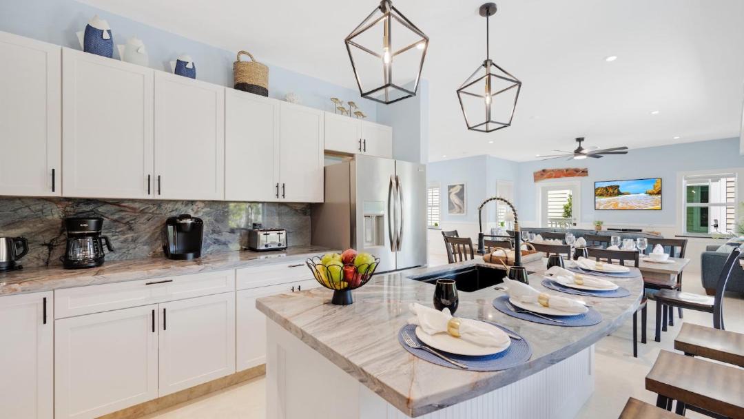 Photo of Kitchen in Uptown - Upper Duval