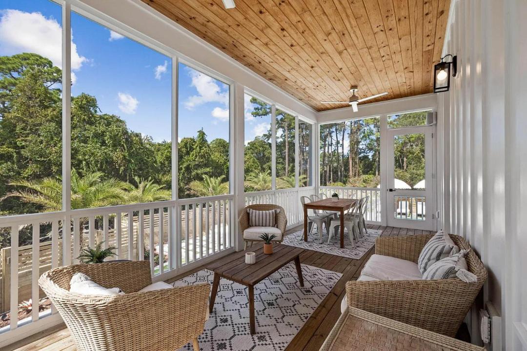Photo of Patio Balcony in Seacrest