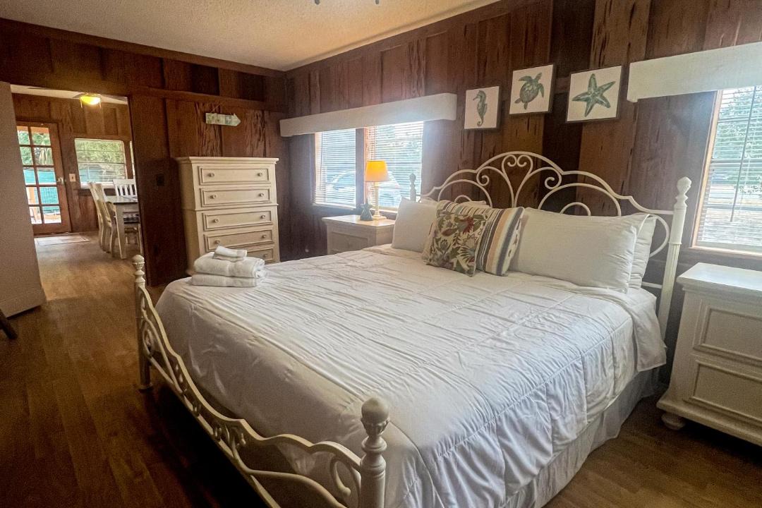 Photo of Bedroom in East End