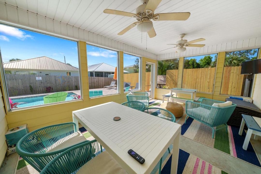 Photo of Patio Balcony in Laguna Beach Estates