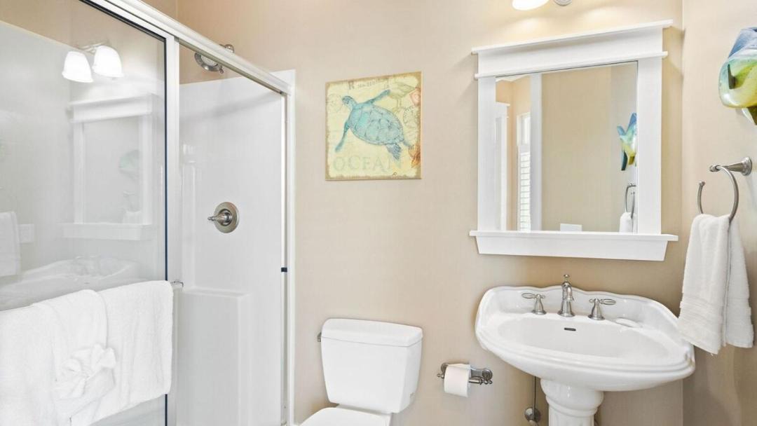 Photo of Bathroom in Hollywood Beach