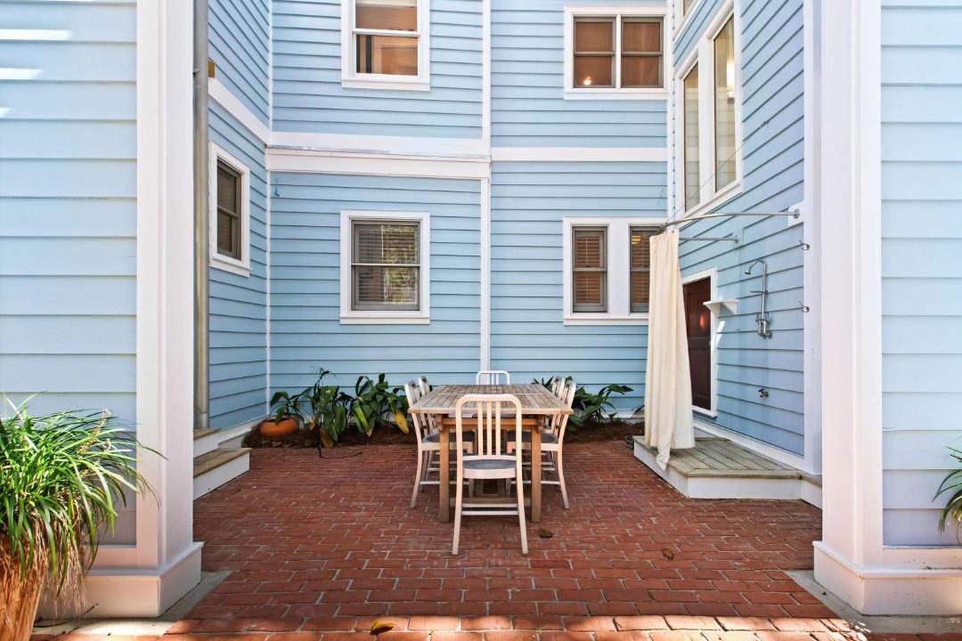 Photo of Patio Balcony in Seaside
