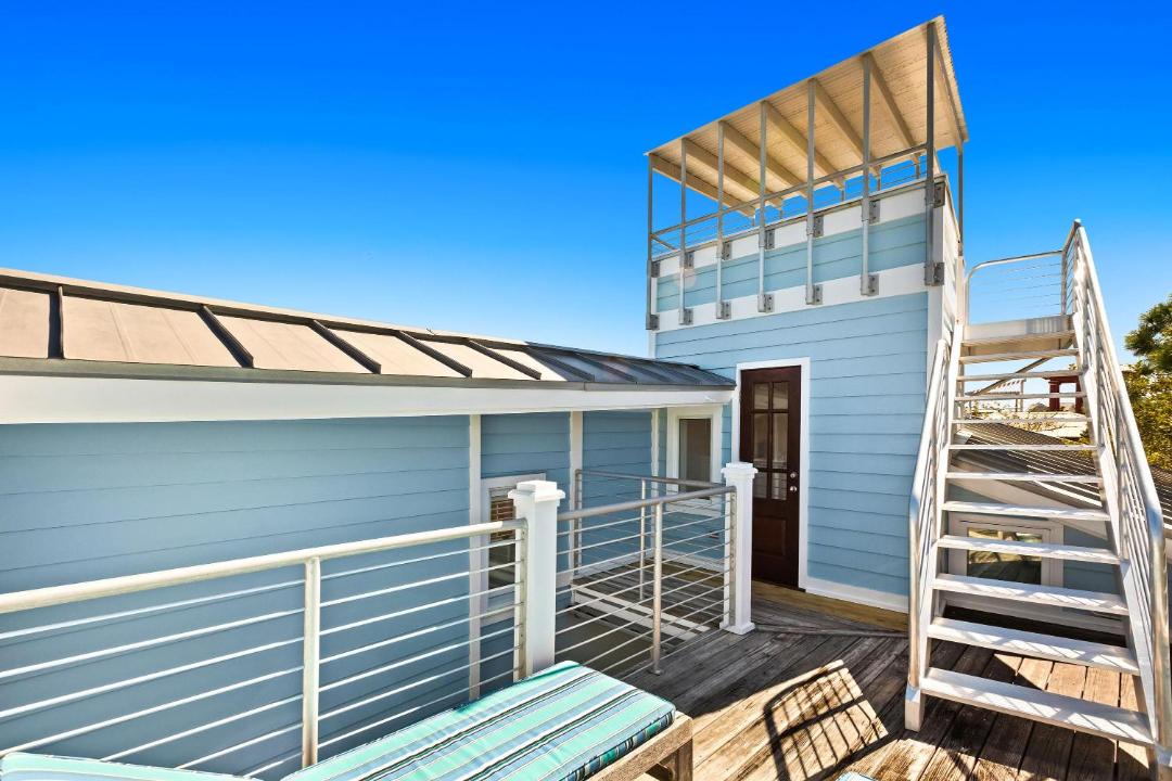 Photo of Patio Balcony in Seaside