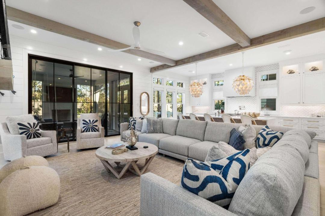 Photo of Livingroom in Forest District