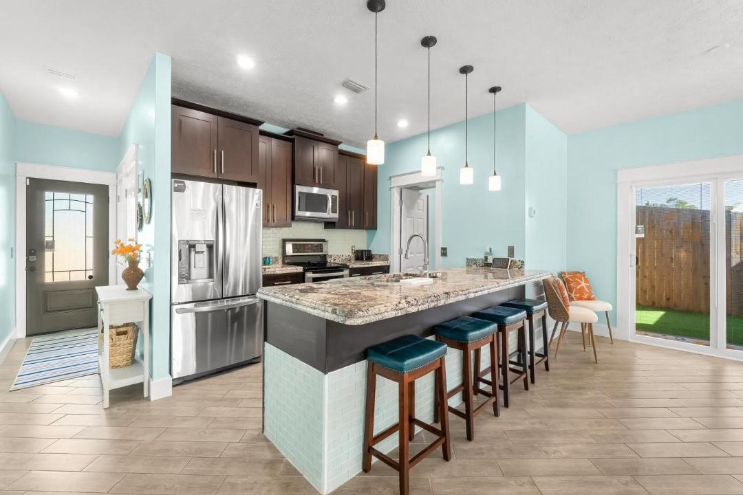 Photo of Kitchen in Upper Grand Lagoon