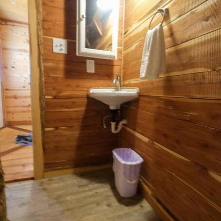 Photo of Bathroom in Minden