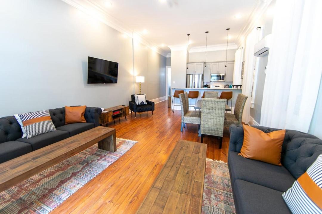 Photo of Livingroom in Treme