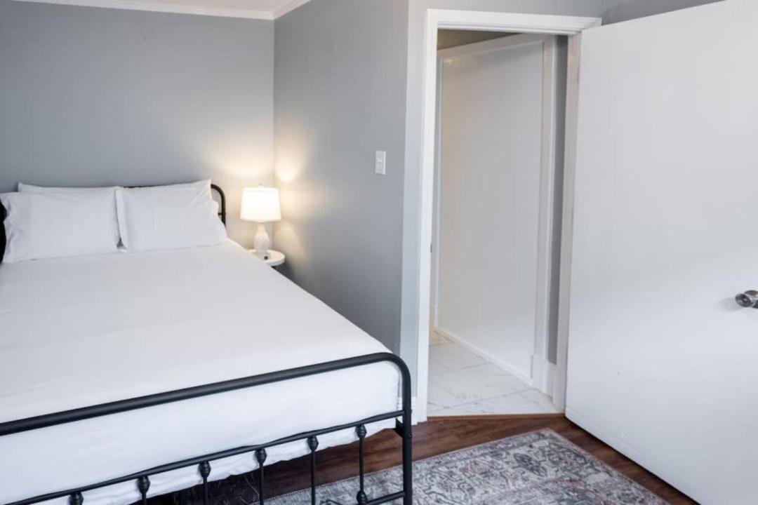 Photo of Bedroom in Saint Roch