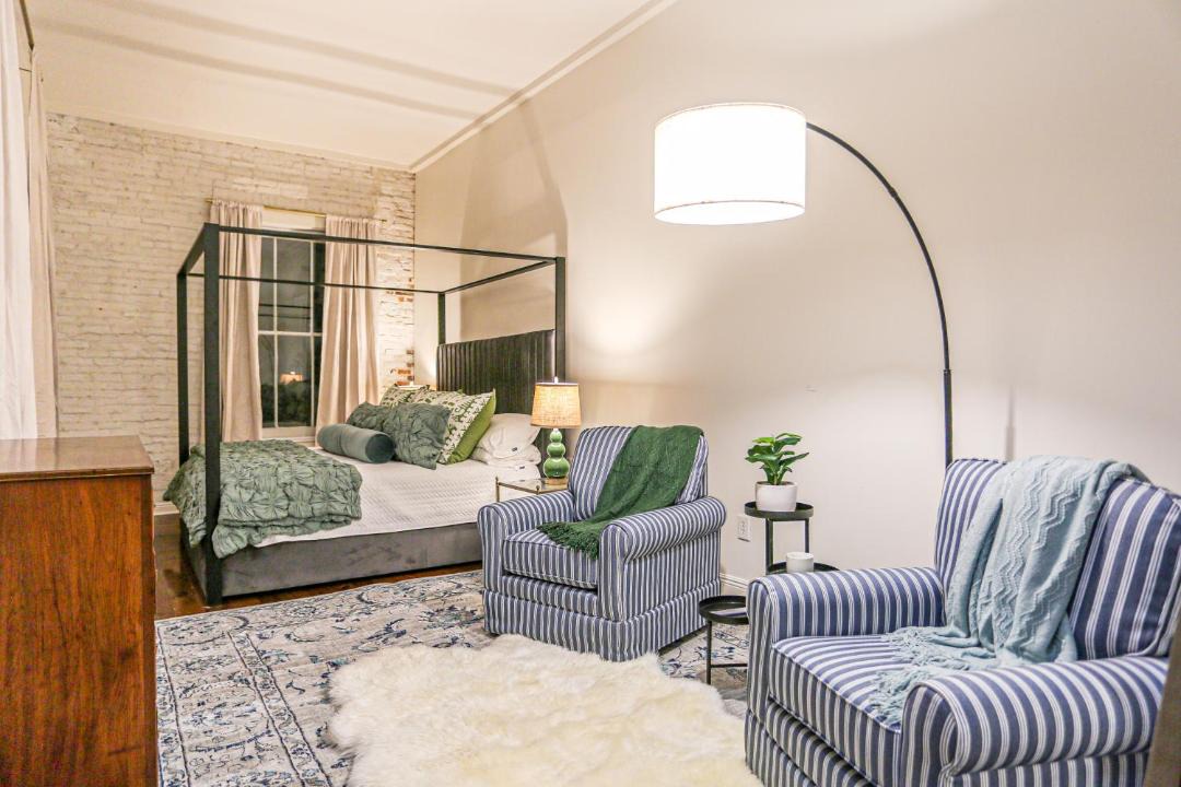 Photo of Bedroom in Natchez