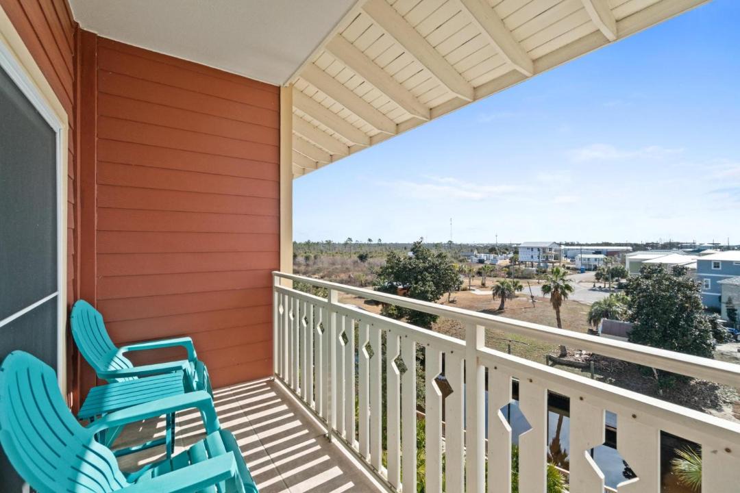 Photo of Patio Balcony in Waterside Village