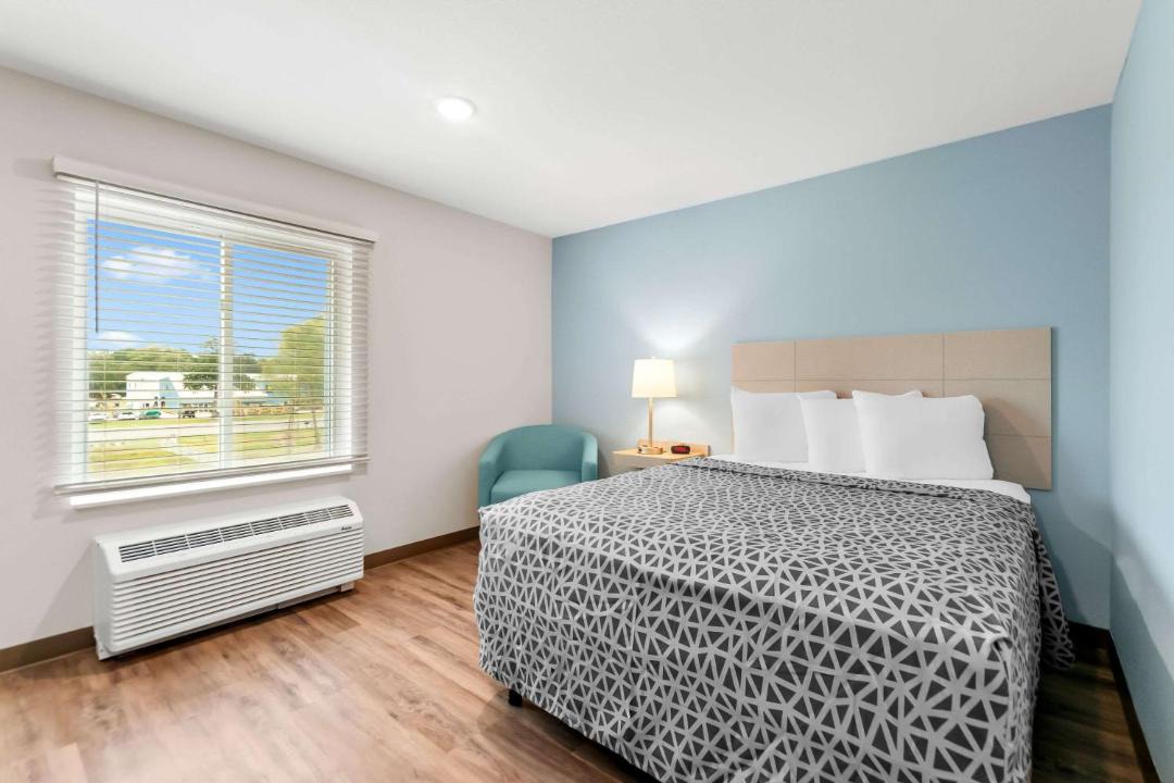 Photo of Bedroom in Pine Forest