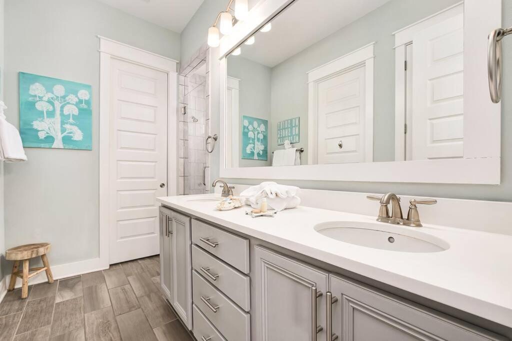 Photo of Bathroom in Panama City Beach