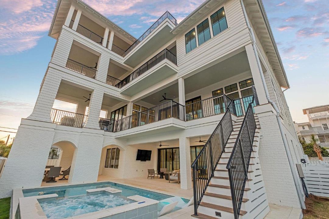 Photo of Patio Balcony in Inlet Beach