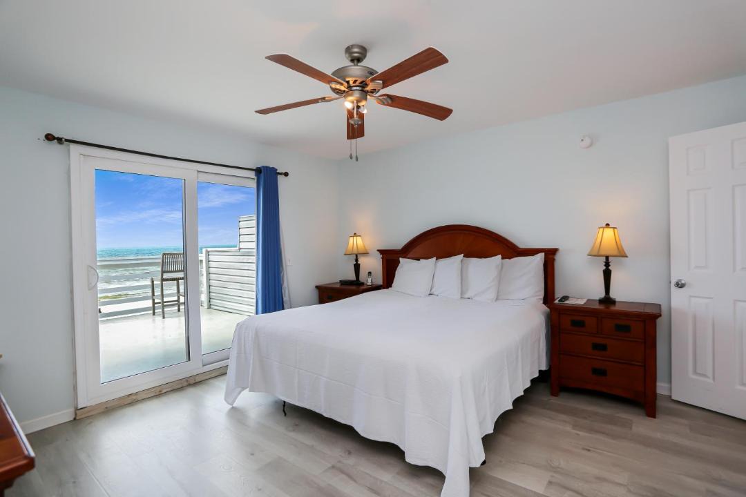 Photo of Bedroom in Cape San Blas