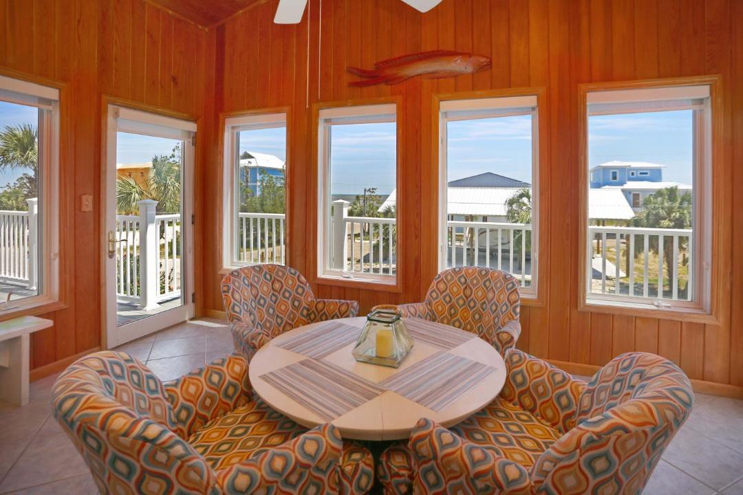 Photo of Patio Balcony in Indian Pass