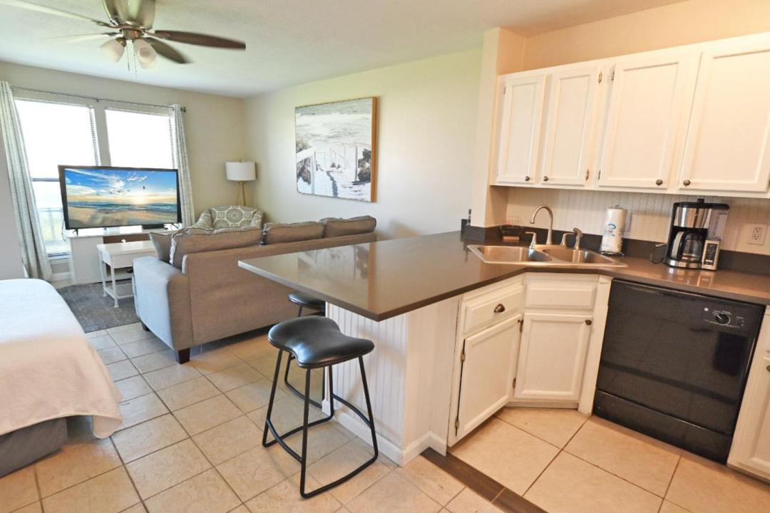 Photo of Kitchen in Holiday Isle