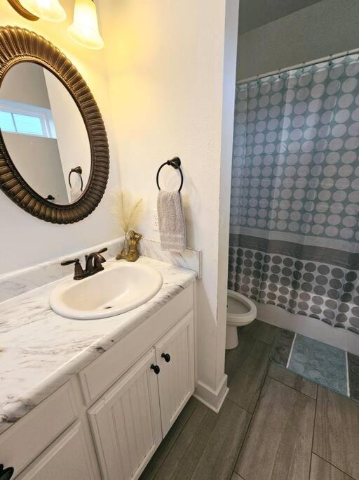 Photo of Bathroom in Ono Island