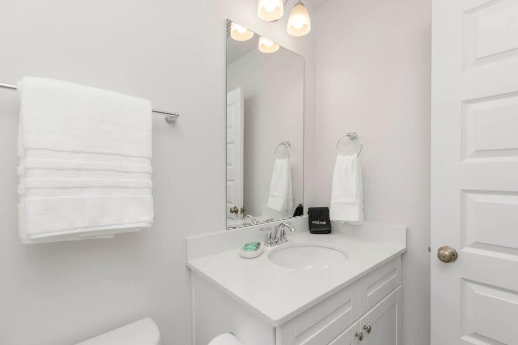 Photo of Bathroom in Gulf Breeze