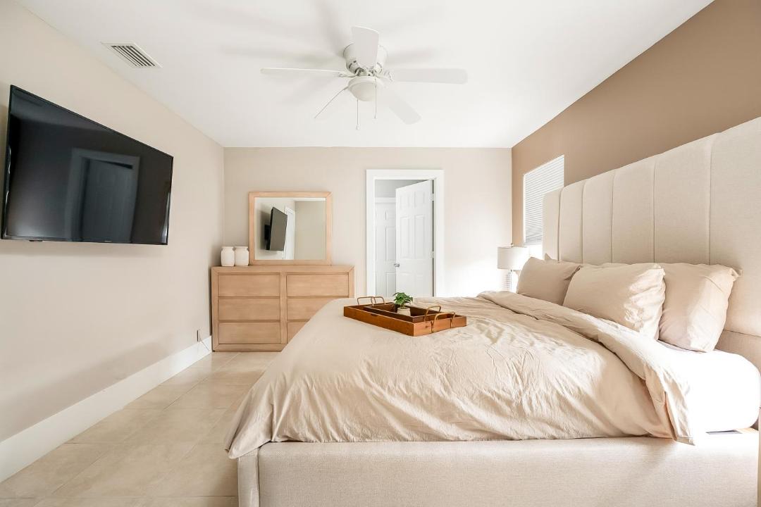 Photo of Bedroom in East Naples