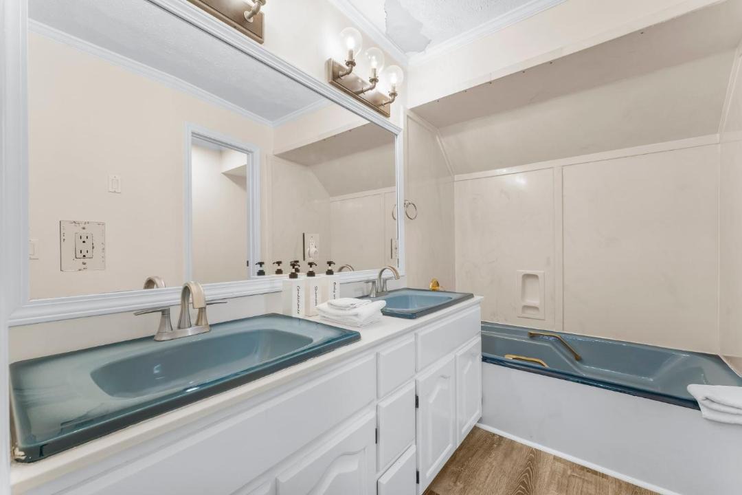 Photo of Bathroom in Silver Sands