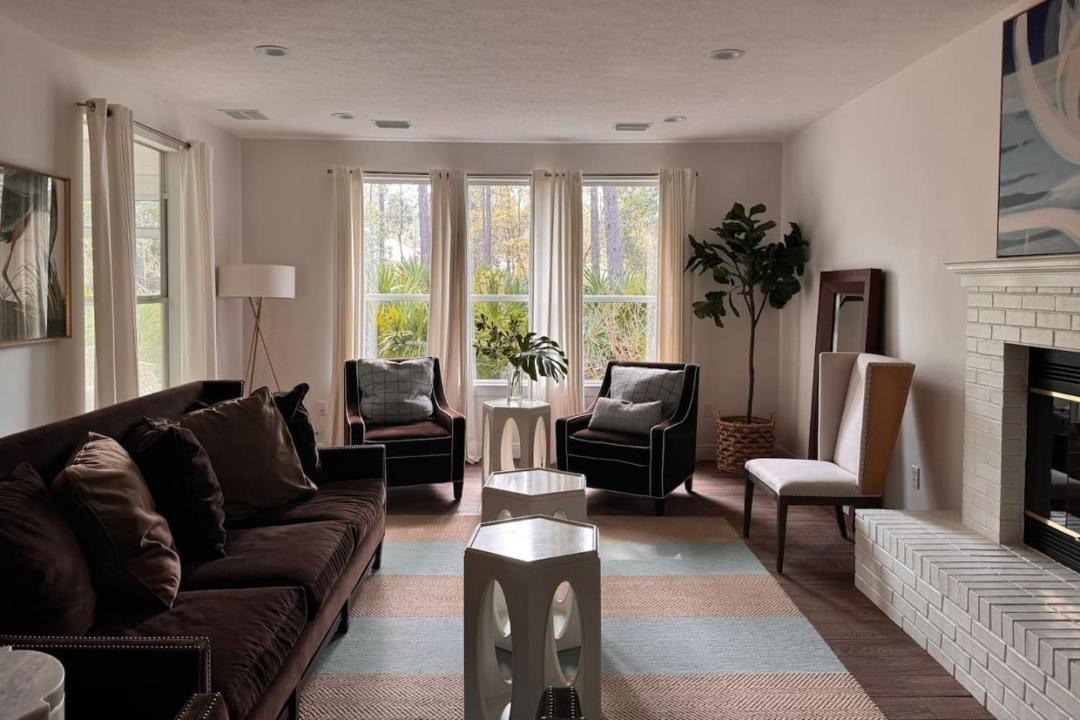 Photo of Livingroom in Sugarwood Beach