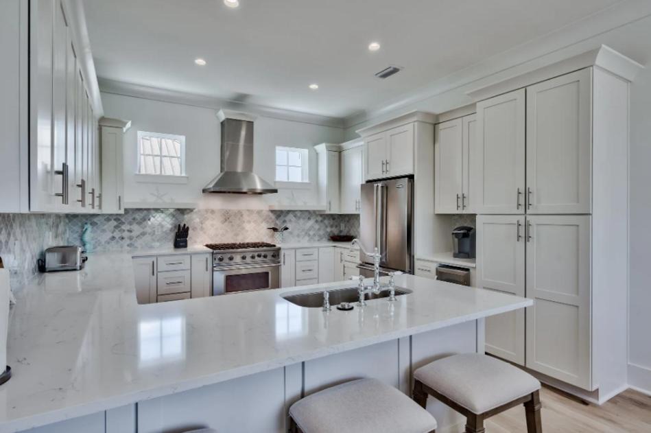 Photo of Kitchen in Emerald Waters Village