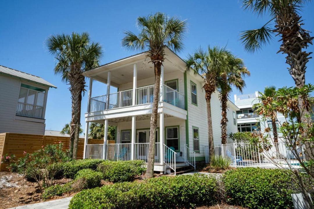 Photo of Patio Balcony in Crystal Beach