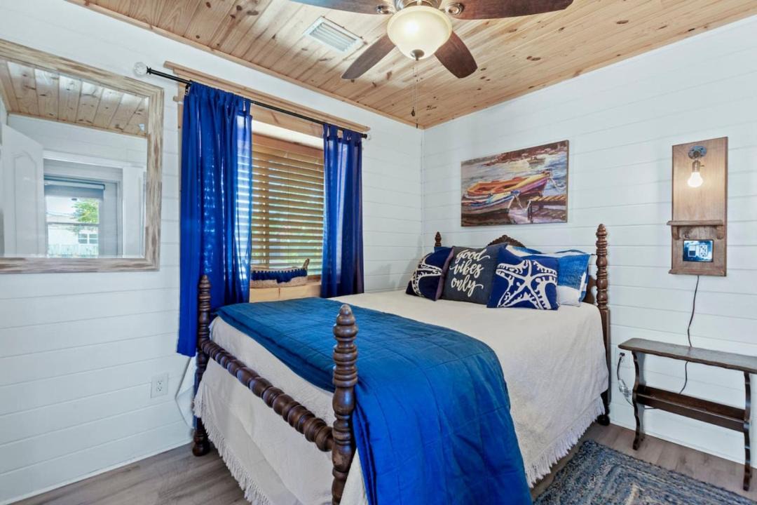 Photo of Bedroom in Bid-a-wee Beach