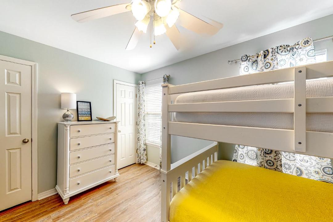 Photo of Bedroom in Dauphin Island
