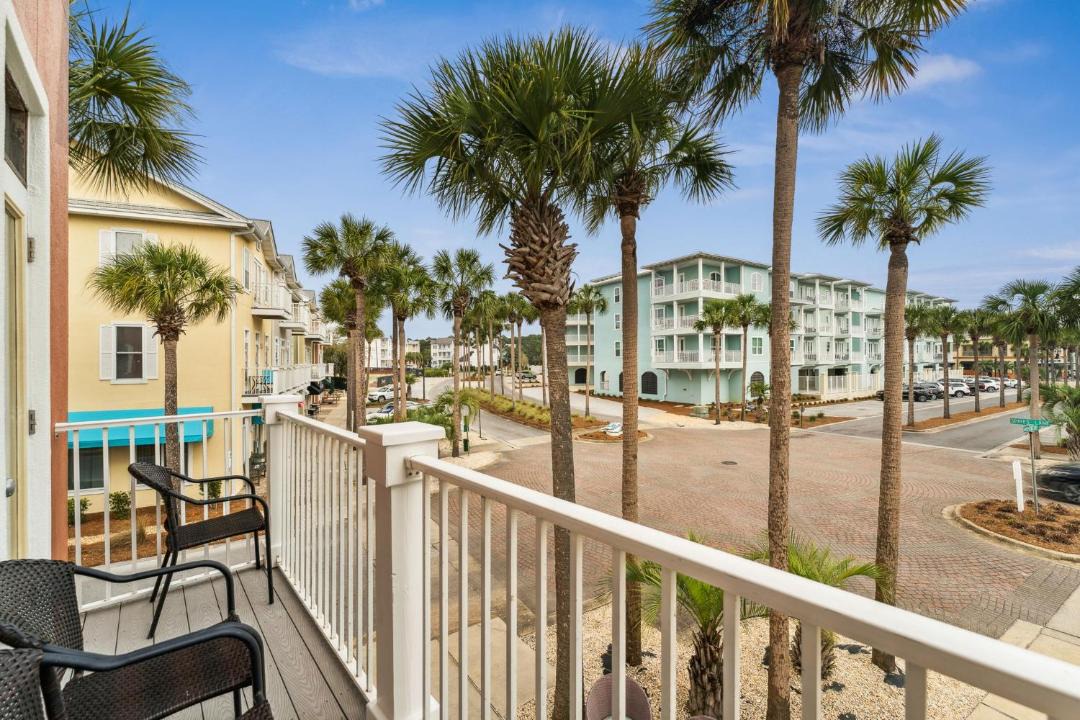 Photo of Patio Balcony in Gulf Place
