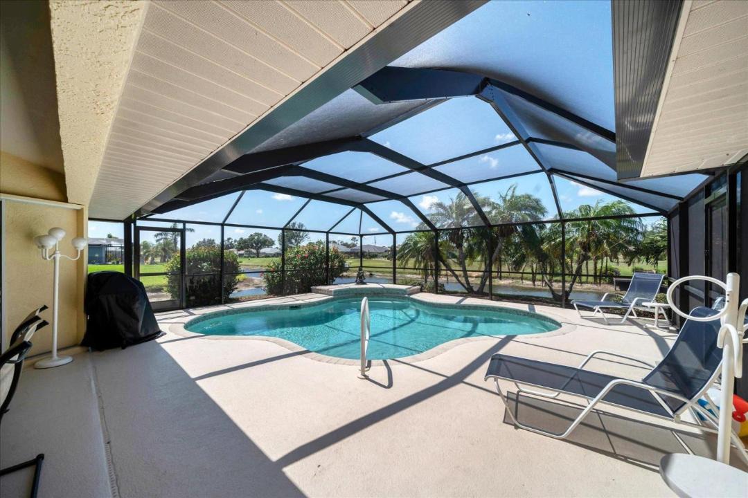Photo of Patio Balcony in Pine Valley