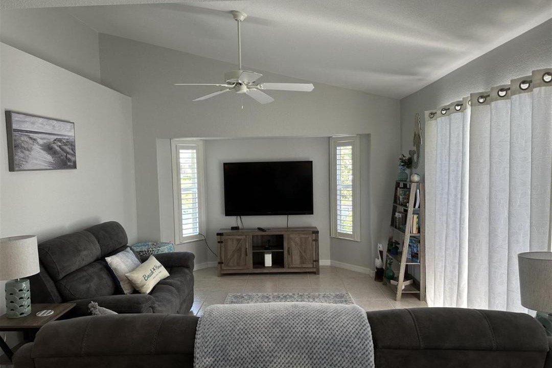 Photo of Livingroom in Pine Valley