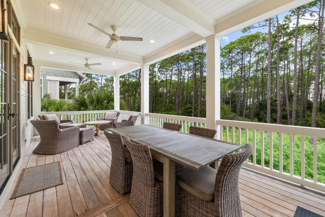 Photo of Patio Balcony in Gulf District