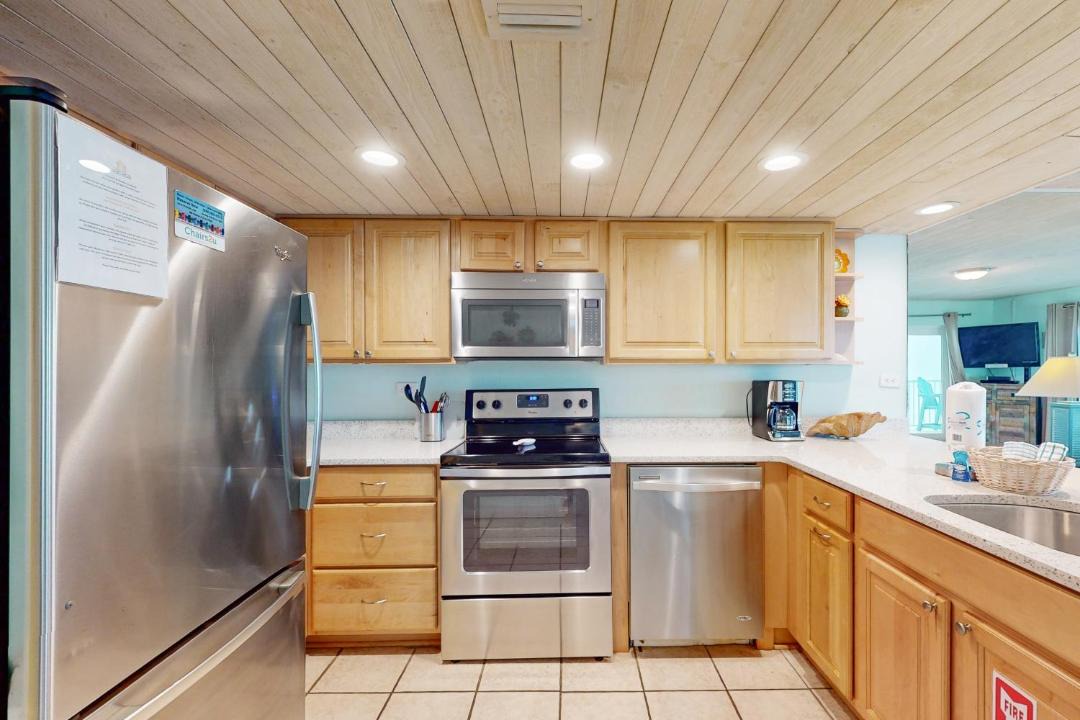 Photo of Kitchen in Biltmore Beach