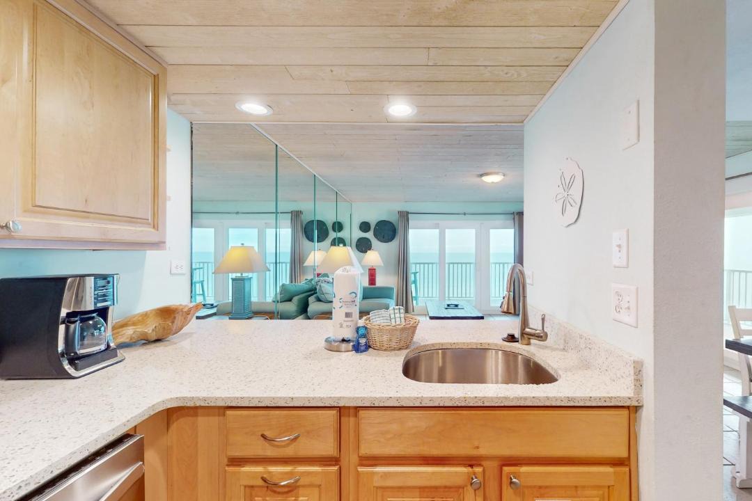 Photo of Kitchen in Biltmore Beach