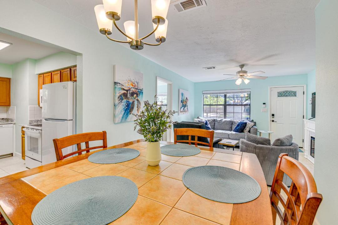 Photo of Kitchen in Mary Esther