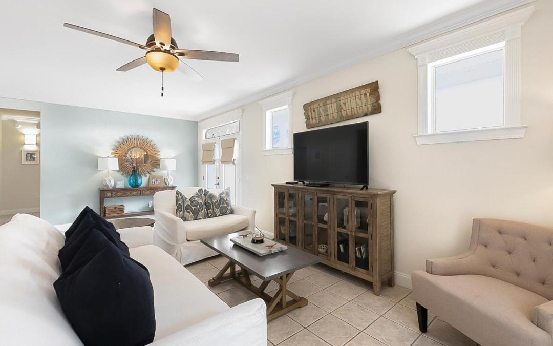 Photo of Bedroom in White's Gulfview