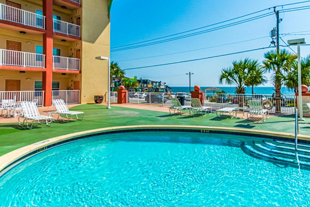 Photo of Patio Balcony in Mexico Beach