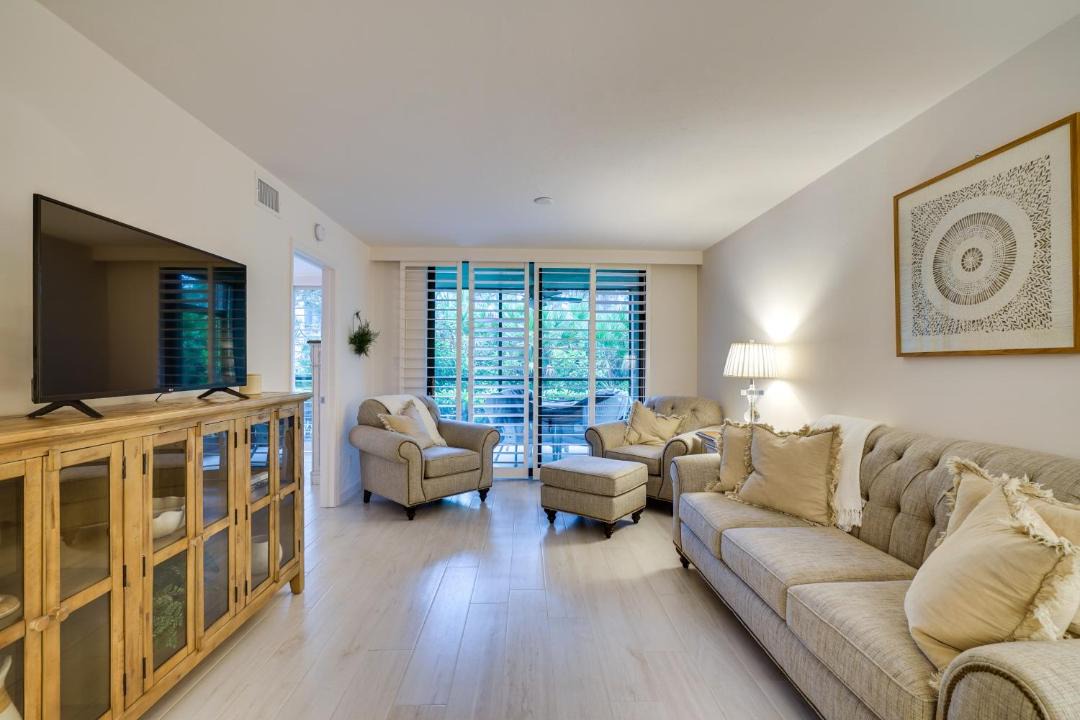 Photo of Livingroom in Bonita Bay
