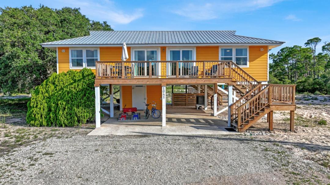 Photo of Buildings in St. George Island