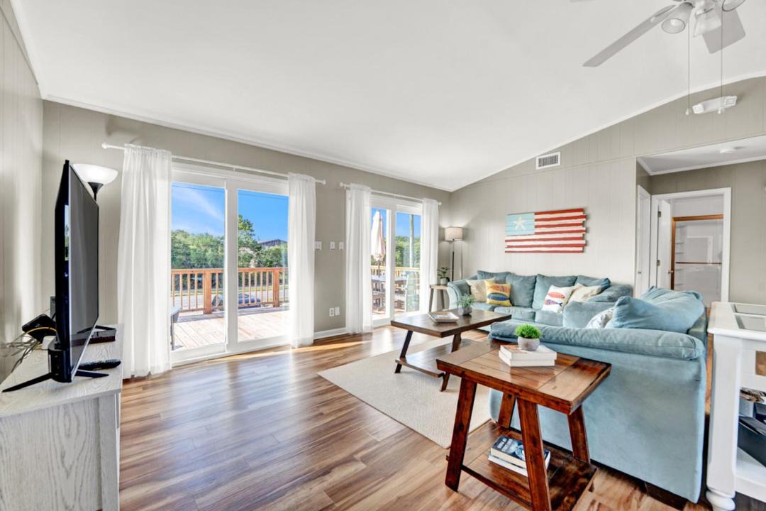Photo of Livingroom in St. George Island