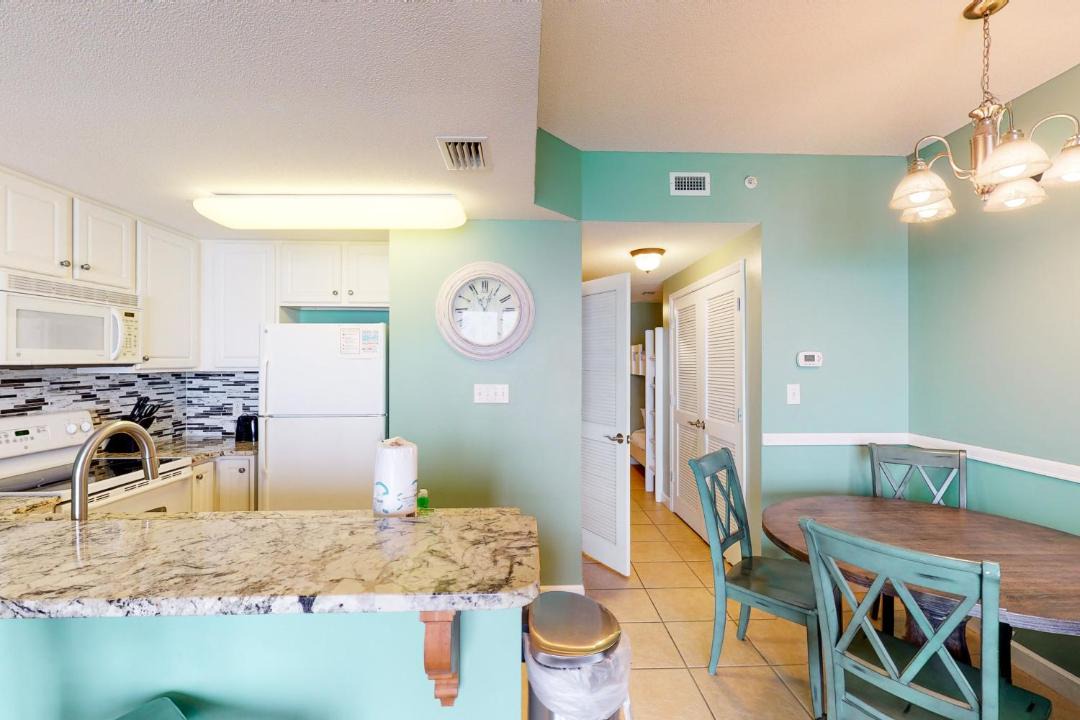 Photo of Kitchen in Lower Grand Lagoon