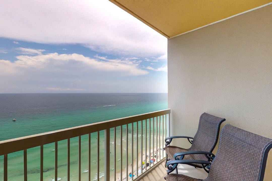 Photo of Patio Balcony in Lower Grand Lagoon