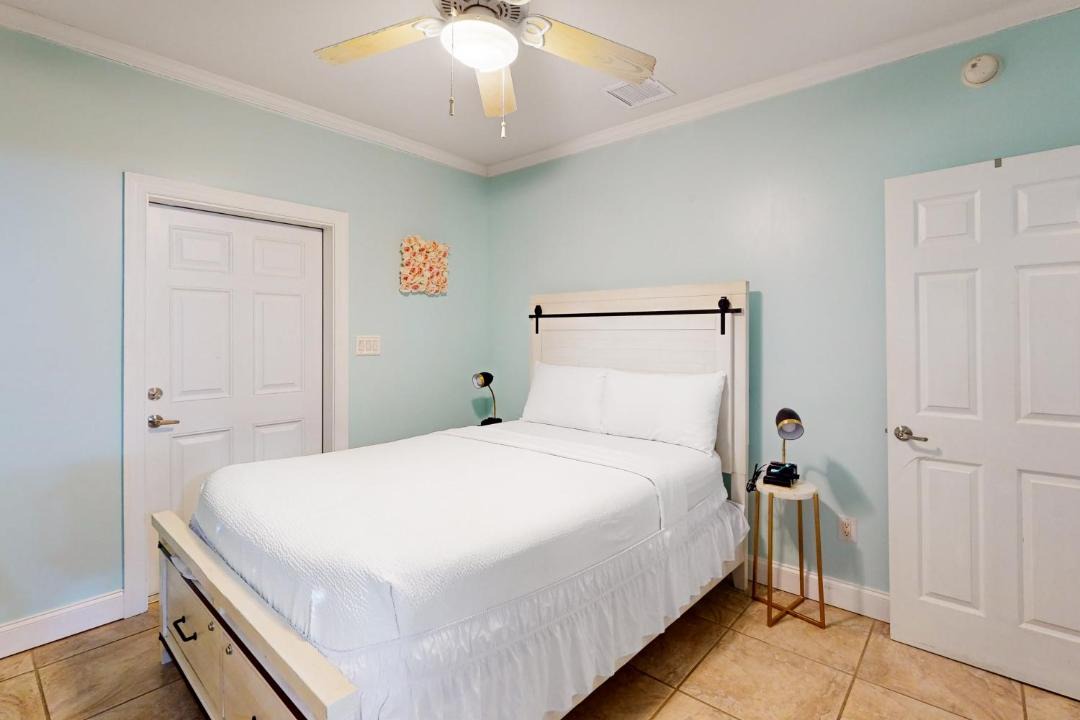 Photo of Bedroom in Bay Point