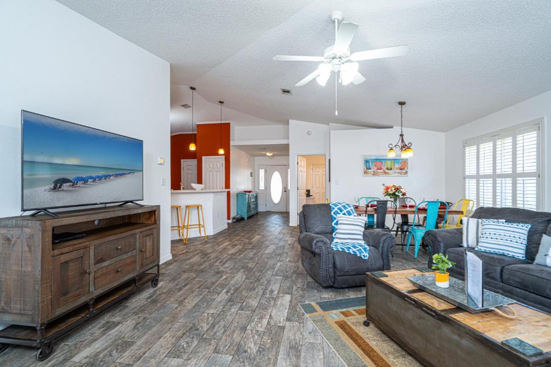 Photo of Livingroom in Crystal Beach