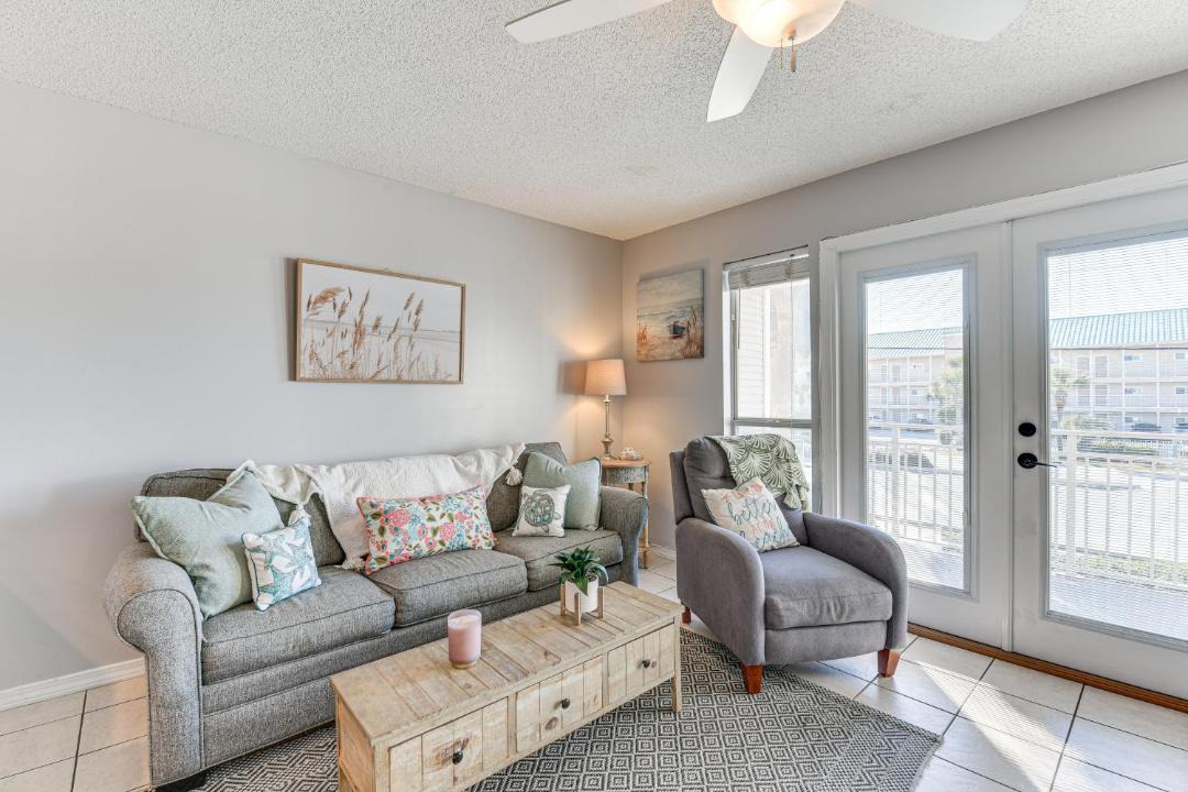 Photo of Livingroom in Crystal Beach