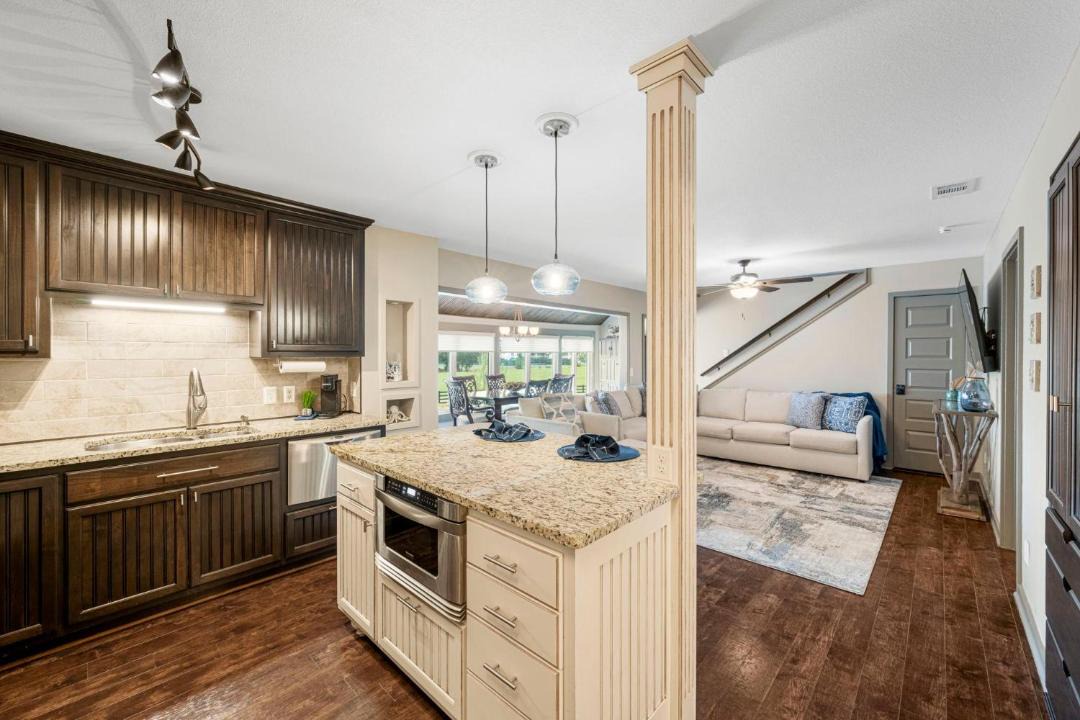 Photo of Kitchen in Upper Grand Lagoon