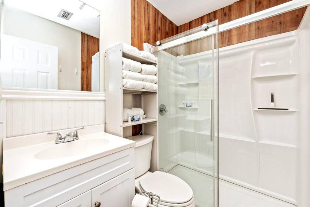 Photo of Bathroom in Holmes County