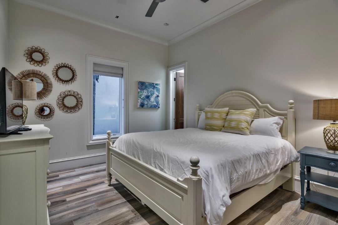 Photo of Bedroom in Frangista Beach